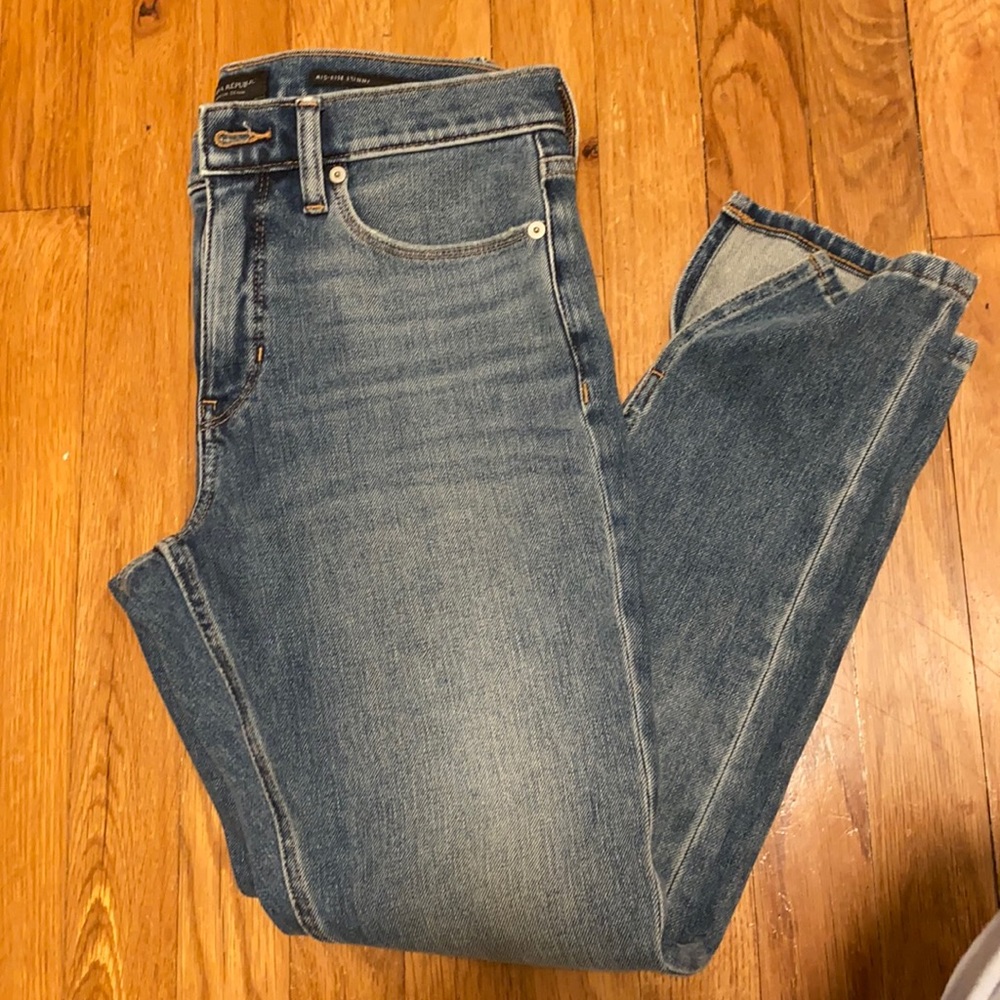 Banana Republic Petite Mid rise Skinny Jean